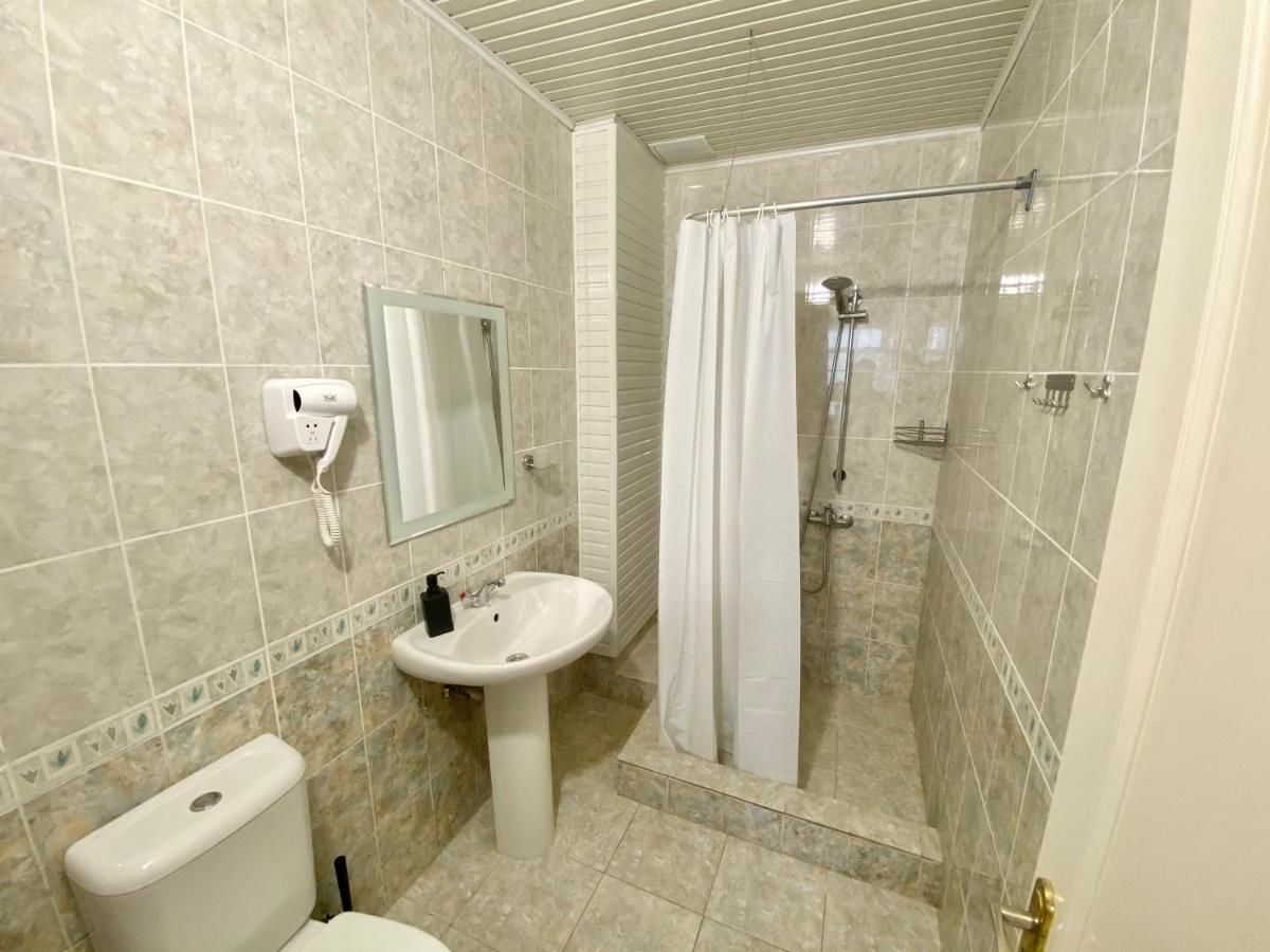 Гостиница Lazur Guest House Сочи-34